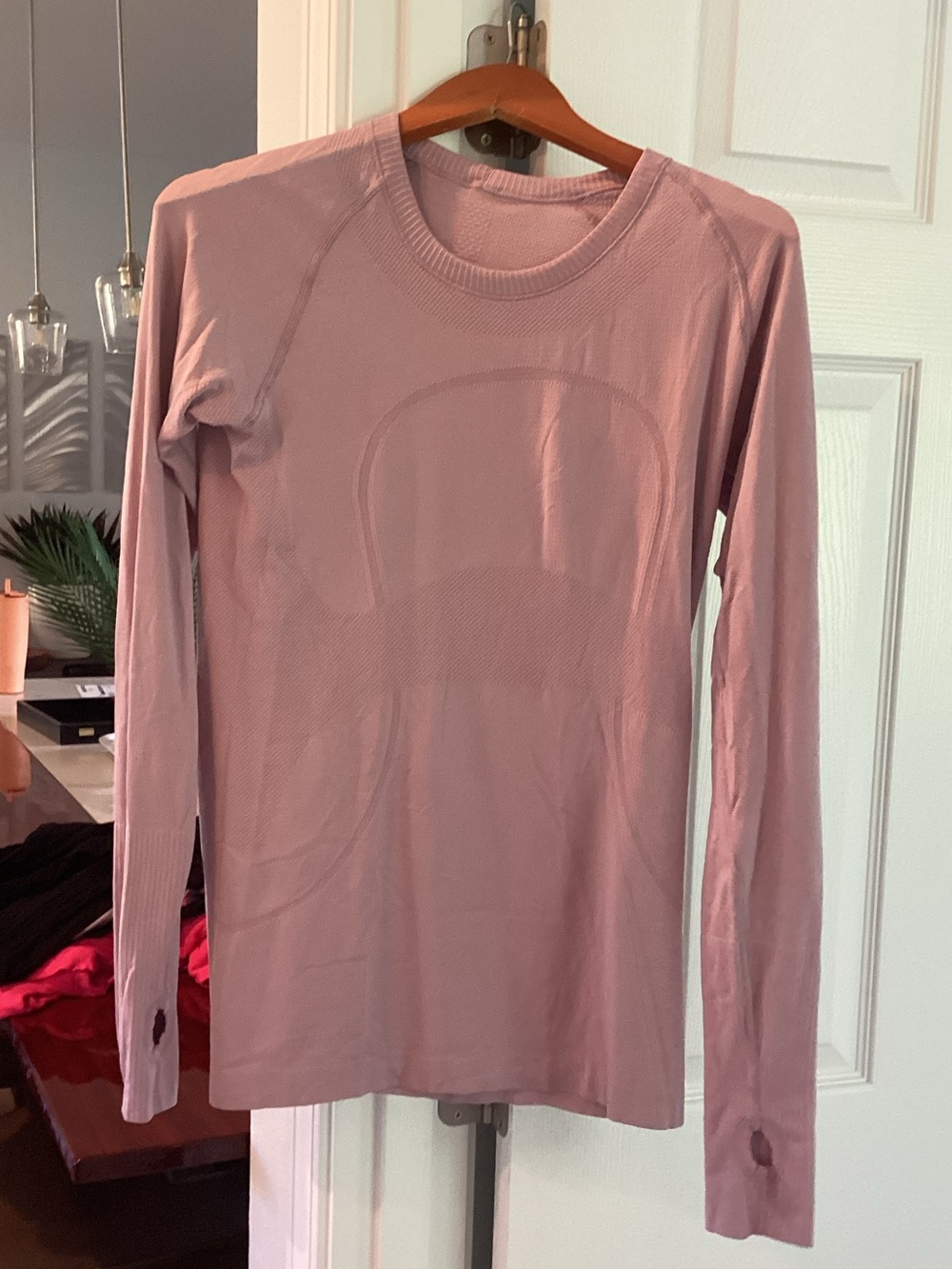 lululemon athletica Run Swiftly Long Sleeve Seamless Crew - Dusty Pink